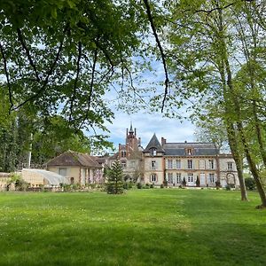 Chateau De Rosa Bonheur